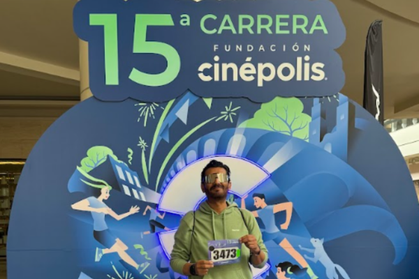 Entrega de Kits Cinepolis